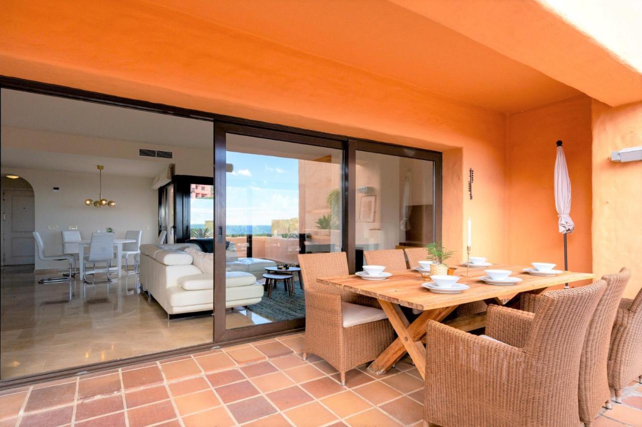 9 Penthouse With Amazing Sea Views, Close To Golf Manilva Duquesa Exterior foto