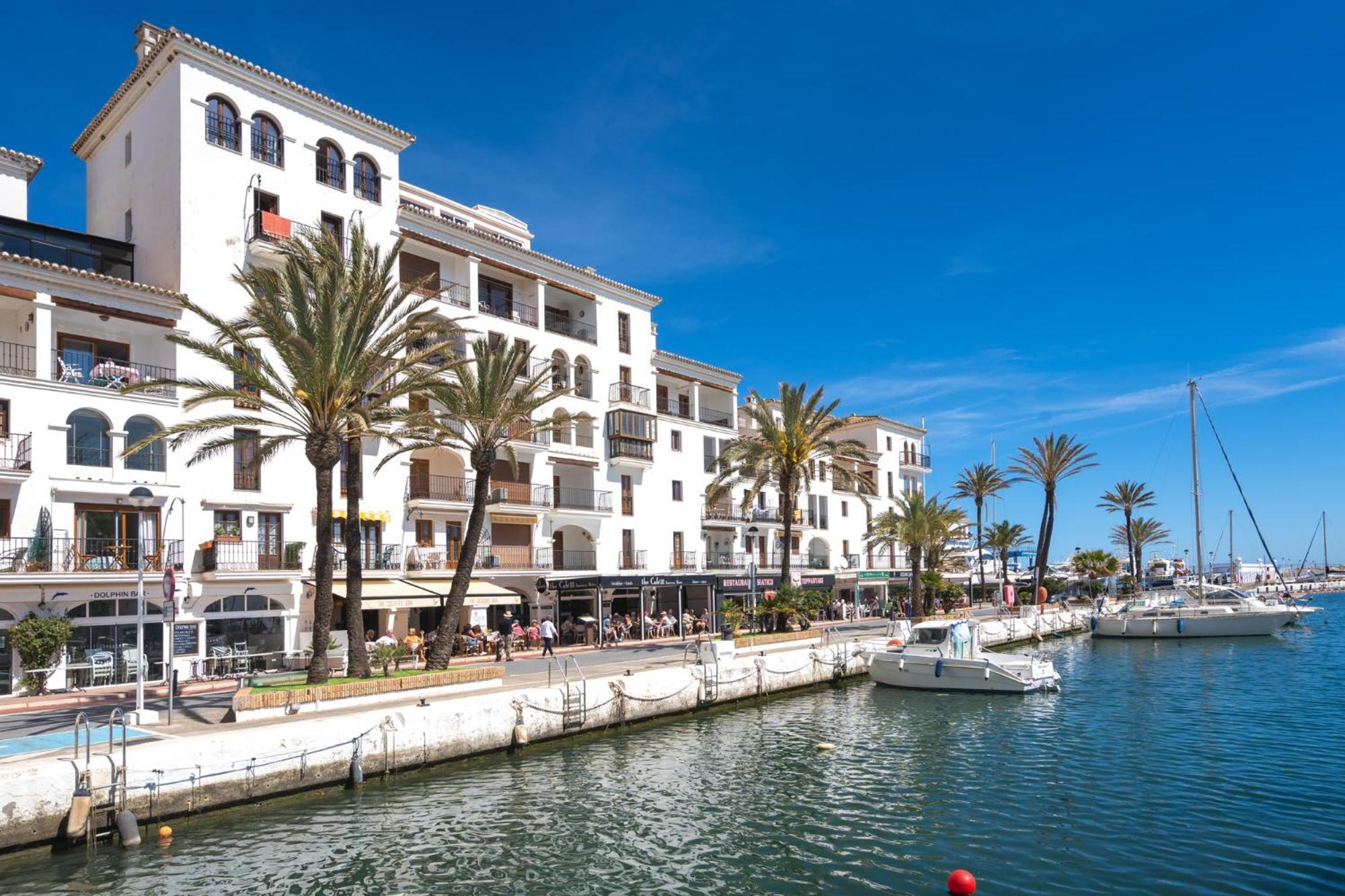 9 Penthouse With Amazing Sea Views, Close To Golf Manilva Duquesa Exterior foto